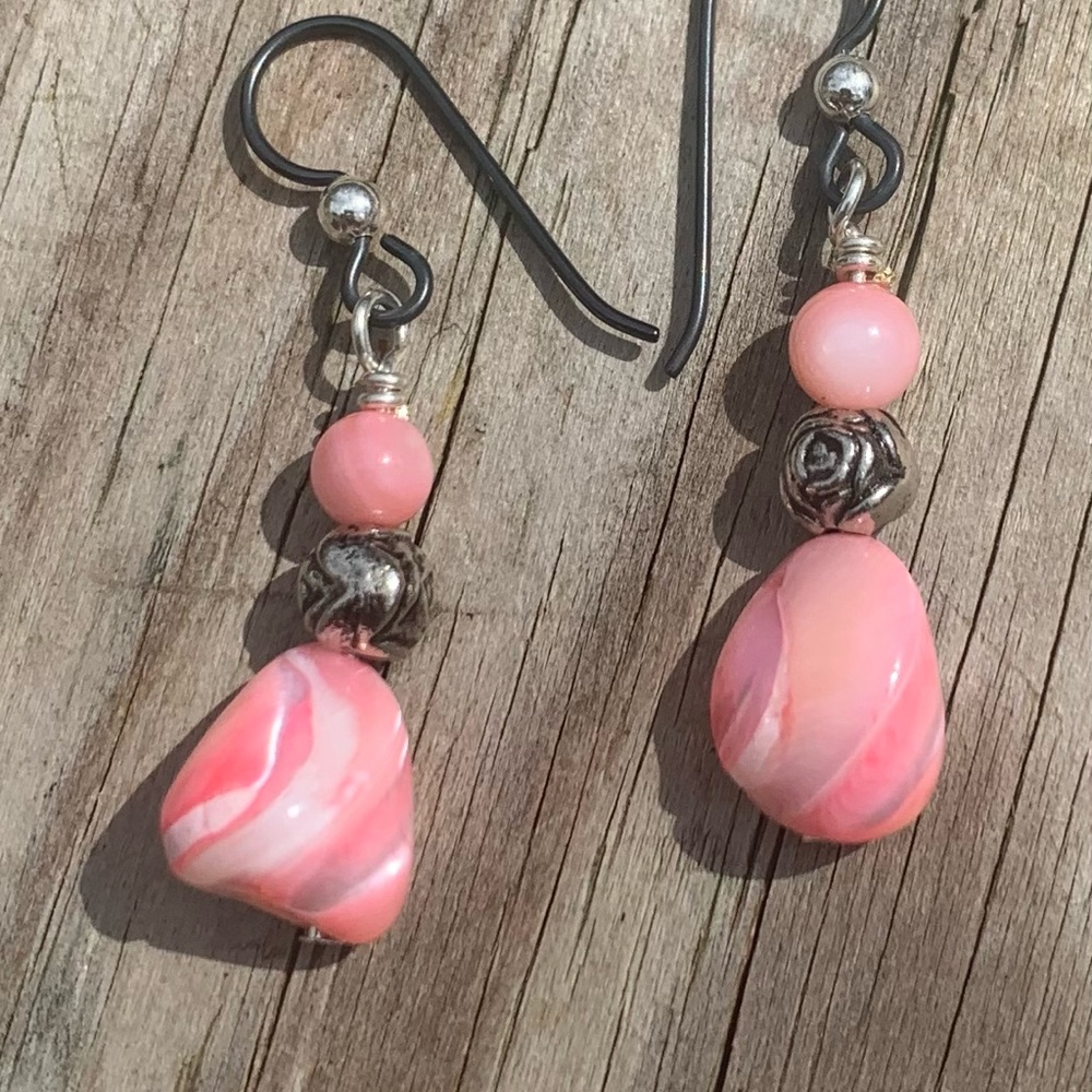 Pink/Salmon Coral Earrings. Sterling Silver - Picture 6 of 6